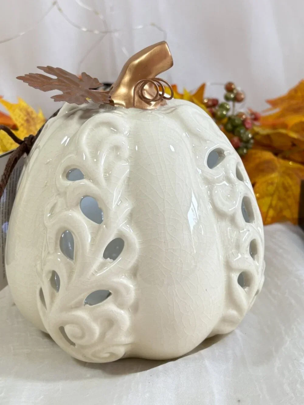 Halloween Fall Cream Crackled Ceramic Pierced Led Light Up Pumpkin Metal Leaf